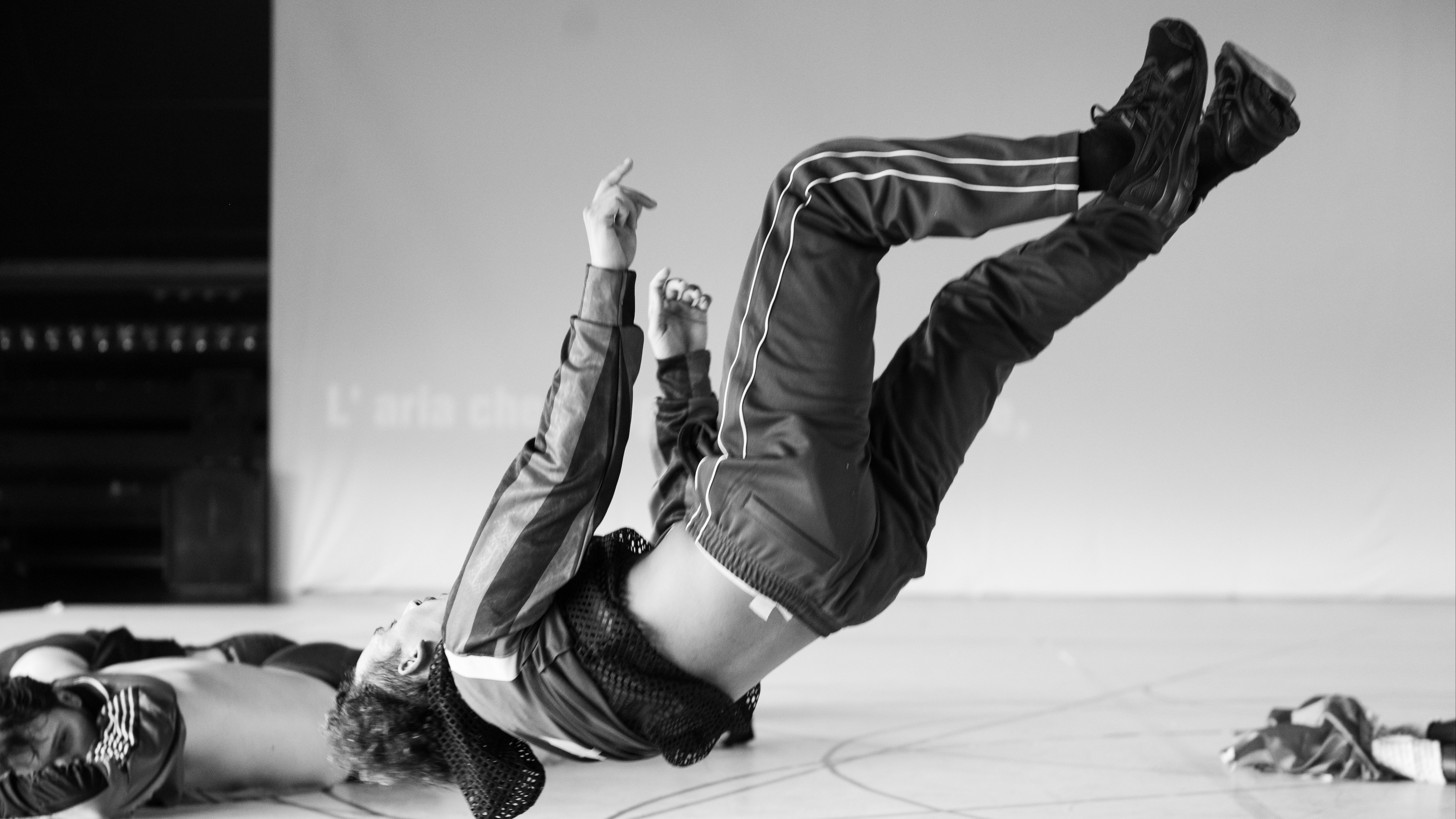 アート・デザイン・音楽 Rosas / Anne Teresa De Keersmaeker Y – Anne Teresa De Keersmaeker, Rosas | Museum Folkwang